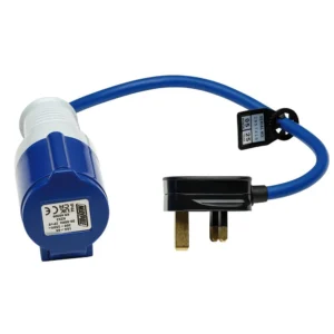 Defender E85301 230V Fly Lead Converter 13A Plug to 16A Socket – 25cm